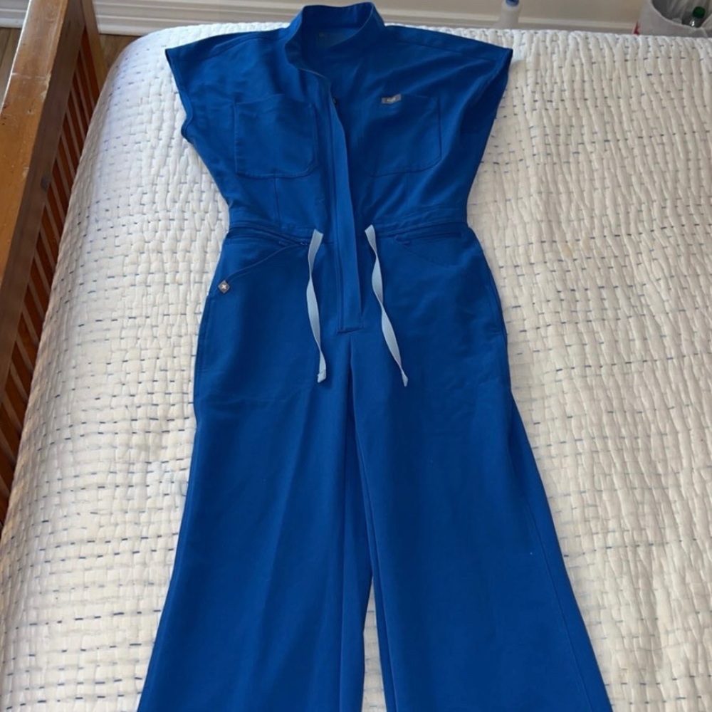 FIGS Wide-Leg Jumpsuit Pants in Royal Blue